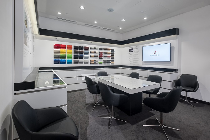 «Порше Центр Ленинский» – открытие в режиме офлайн