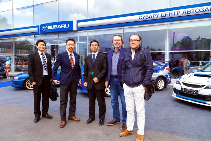 Фуджита Микио, Есики Кисимото, Субару Мотор; Сергей Успенский, У Сервис+; Кадзуси Иосида, Субару Мотор