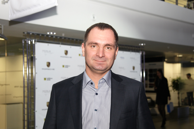 Антон Соколов, Рольф