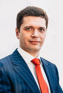 Максим  Свято, Кадиллак Россия