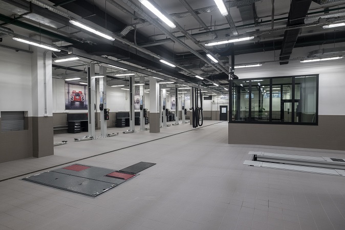 «Порше Центр Ленинский» – открытие в режиме офлайн