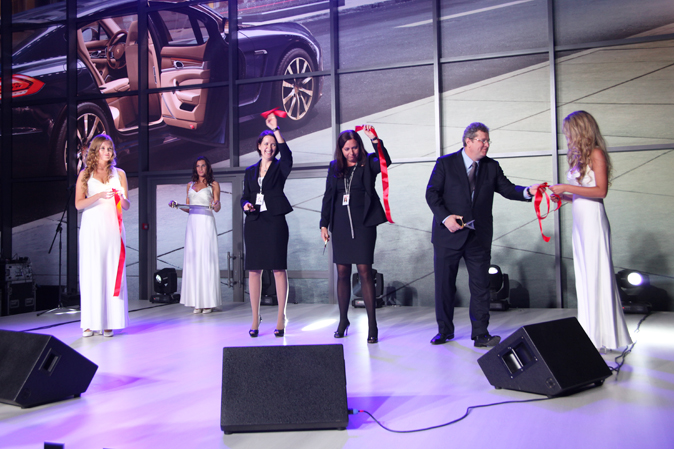 «Рольф» пополнил портфель премиальным Porsche