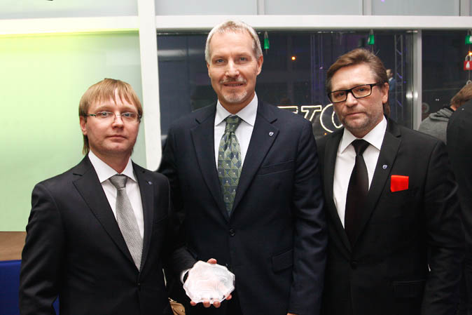 Алексей Камышный, Артекс; Джон Стек, Вольво Карс; Вячеслав Камышный, Артекс