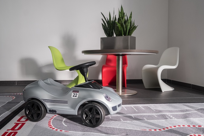 «Порше Центр Ленинский» – открытие в режиме офлайн