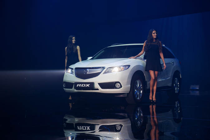 Acura выходит на российский рынок осторожными шагами