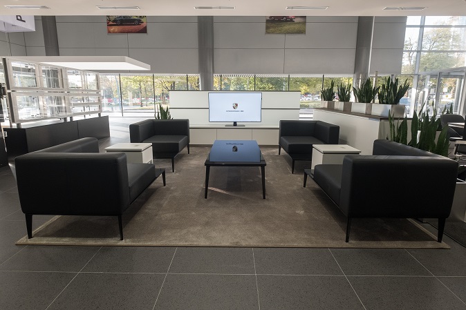 «Порше Центр Ленинский» – открытие в режиме офлайн