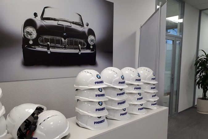 Открытие складского комплекса BMW