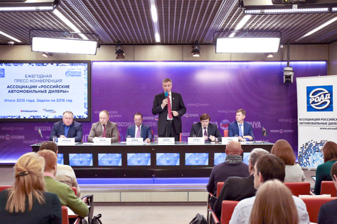 Алексей Подщеколдин, БН-Моторс; Вячеслав Жигалов, Феникс; Александр Климашин, Газпромнефть-СМ; Владимир Моженков, РОАД; Андрей Петренко, РТДС; Алексей Лещенко, Модус