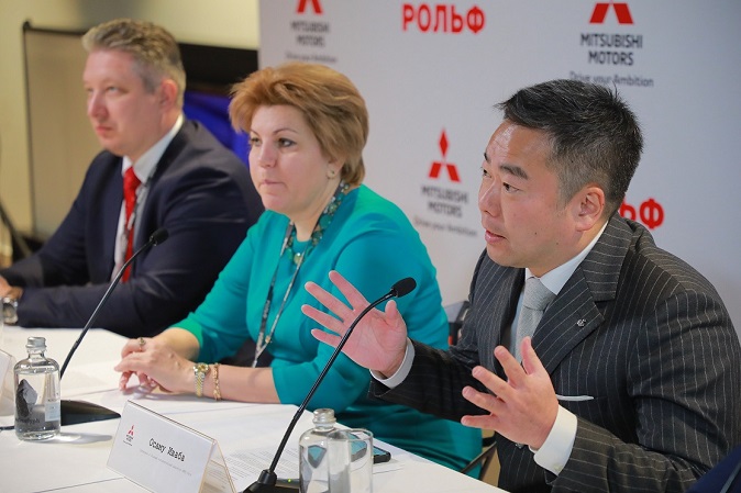 Mitsubishi начинает ребрендинг сети с «Рольфа»