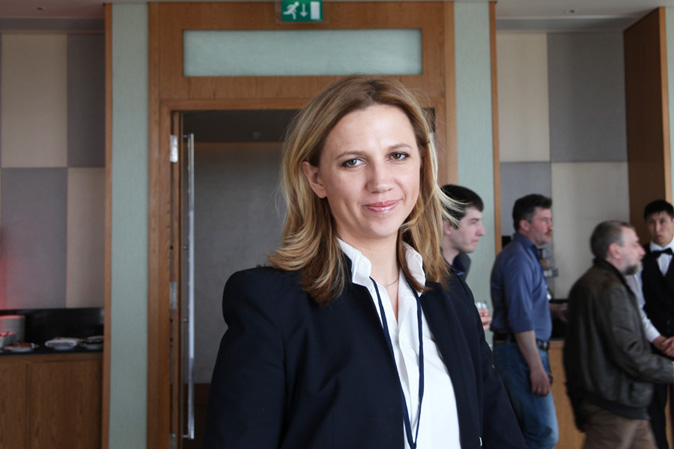 Елена Журавлева, Независимость