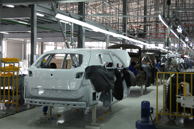 Сборка Luxgen на заводе Дервейс
