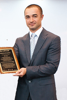 Виталий  Якимчик, Автоуниверсал