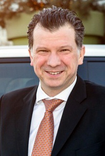 Франк  Виттеманн, Jaguar Land Rover Automotive Trading